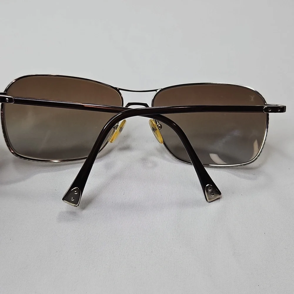 Louis Vuitton Conspiration Pilote Aviator Sunglasses Z0035U Hand Made in France